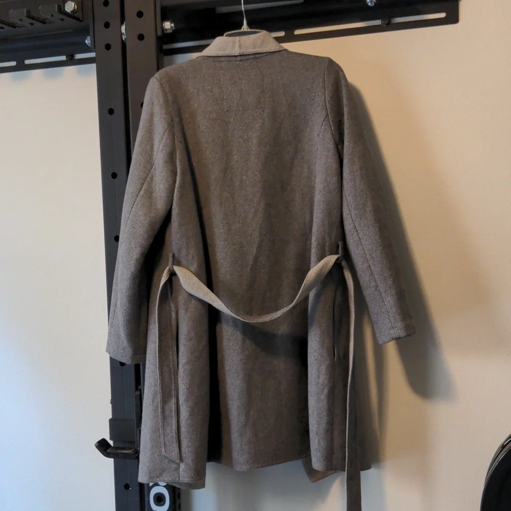 Abercrombie & Fitch Wool Blend Belted Wrap Trench Coat Size M - Picture 3 of 3